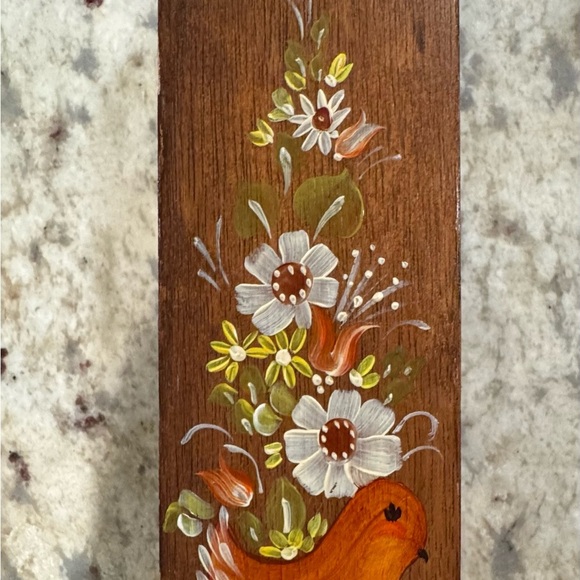 Vintage Long Matchstick Holder Wall mounted wood with tole painting - Picture 3 of 10